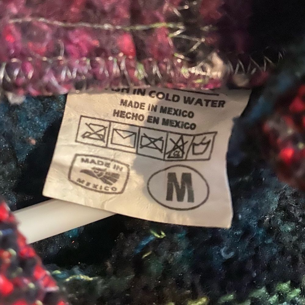 Sweater - Picture 4 of 5